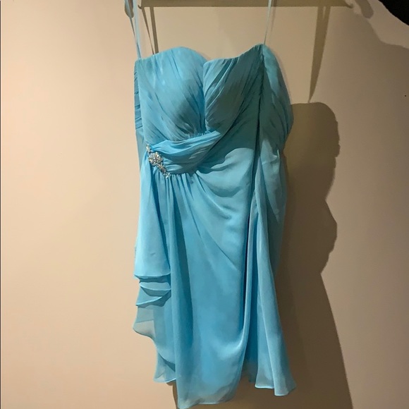 Prom/grad dresss - Picture 1 of 3